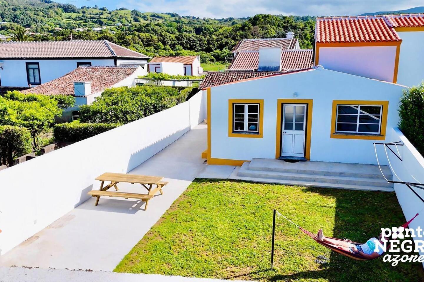 The Biscuit House By Pontanegraazores Praia da Vitória 외부 사진