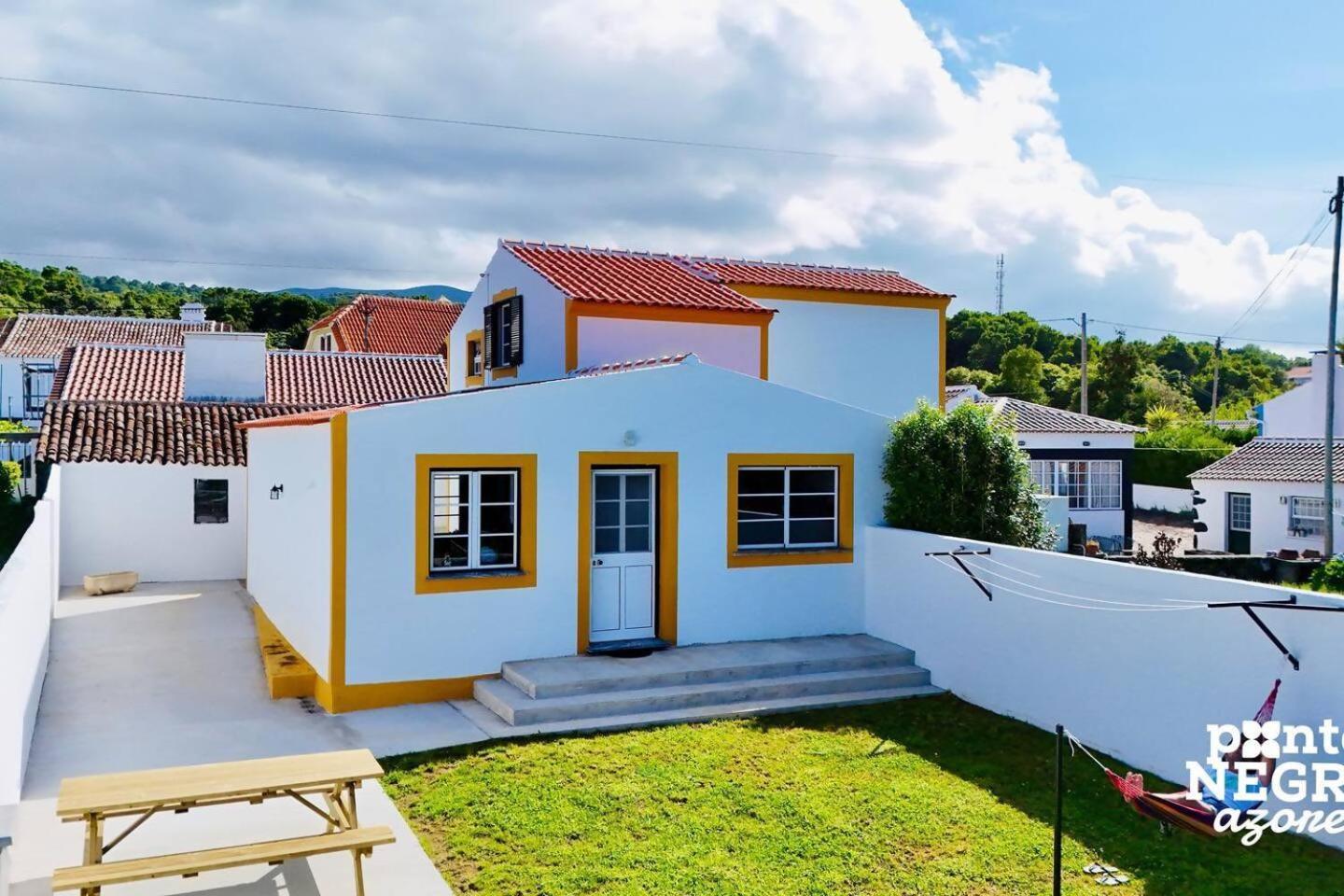 The Biscuit House By Pontanegraazores Praia da Vitória 외부 사진